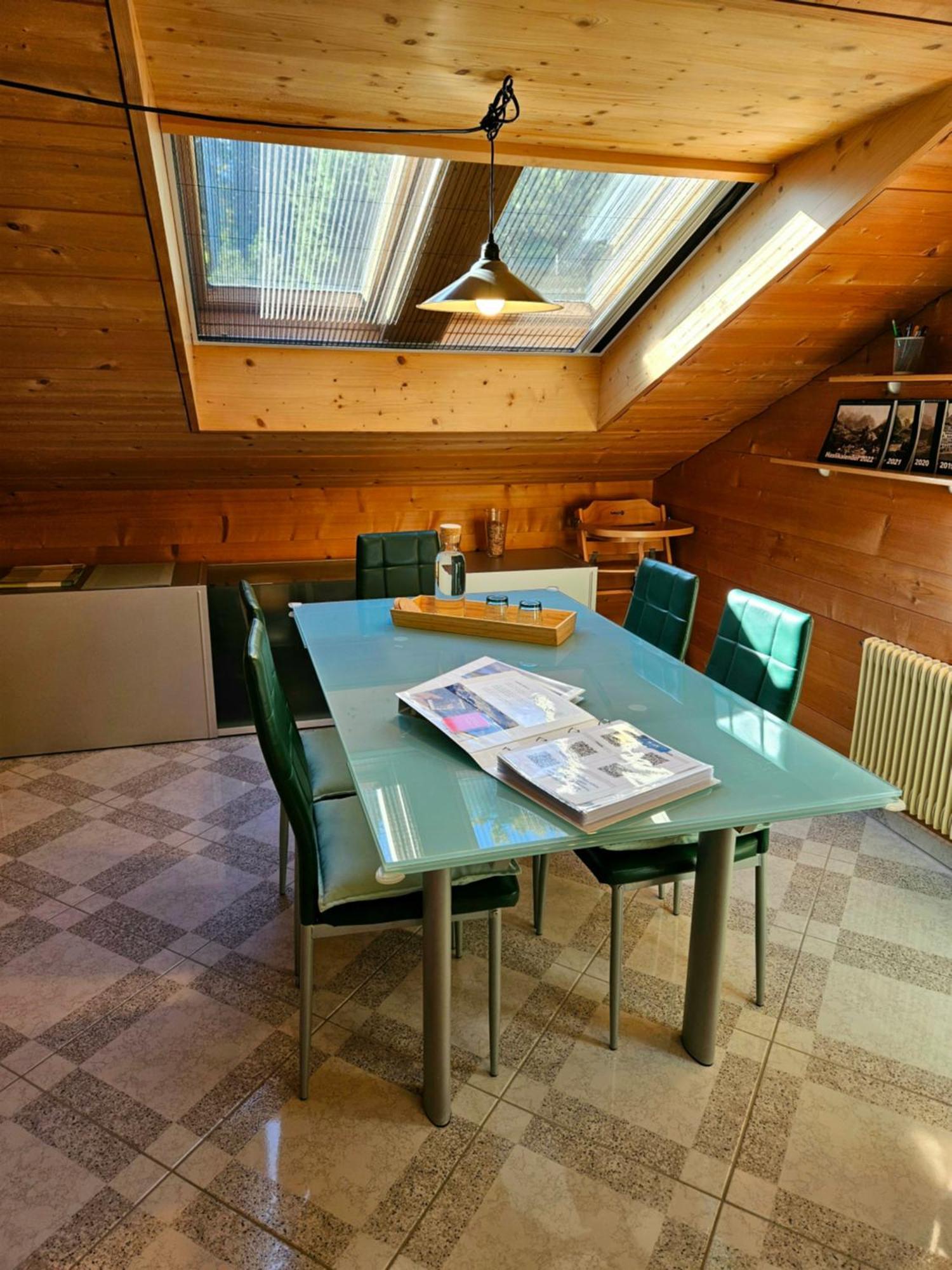 Gemuetliche Fewo Mit Sauna Inmitten Der Berge Meiringen Bagian luar foto